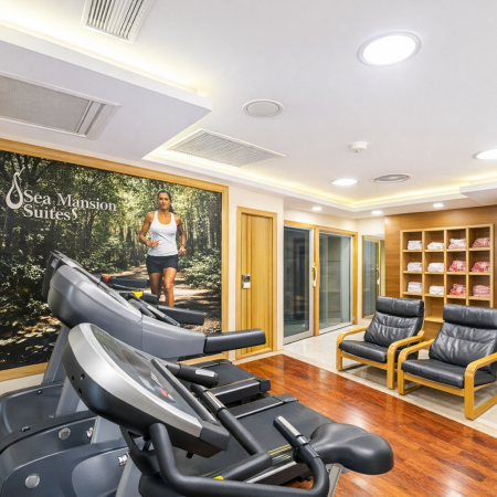 GLK sea mansion corner fitness.png